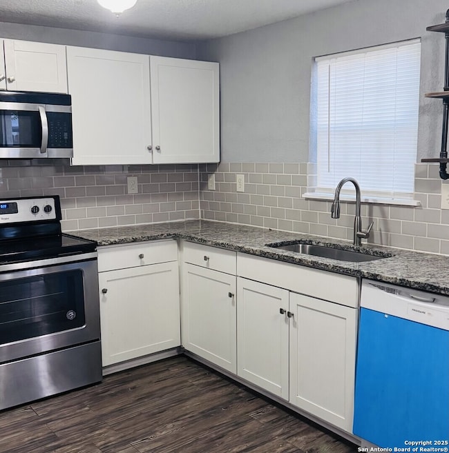 248 Clifford Ct unit 102, San Antonio, TX 78210 - photo 3