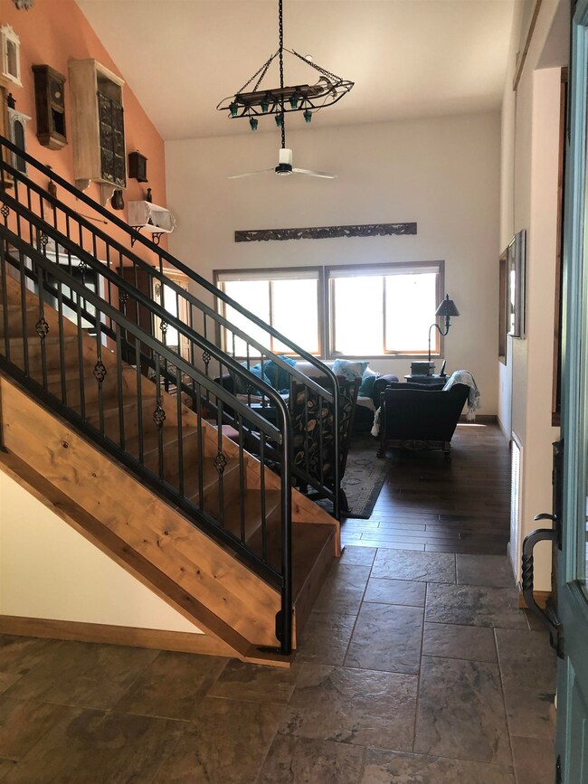 134 Heppner Ln, Fort Jones, CA 96032 - photo 3