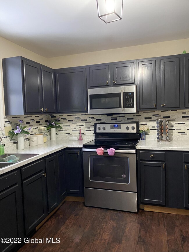 269 Elm St, Albany, NY 12202 - photo 3