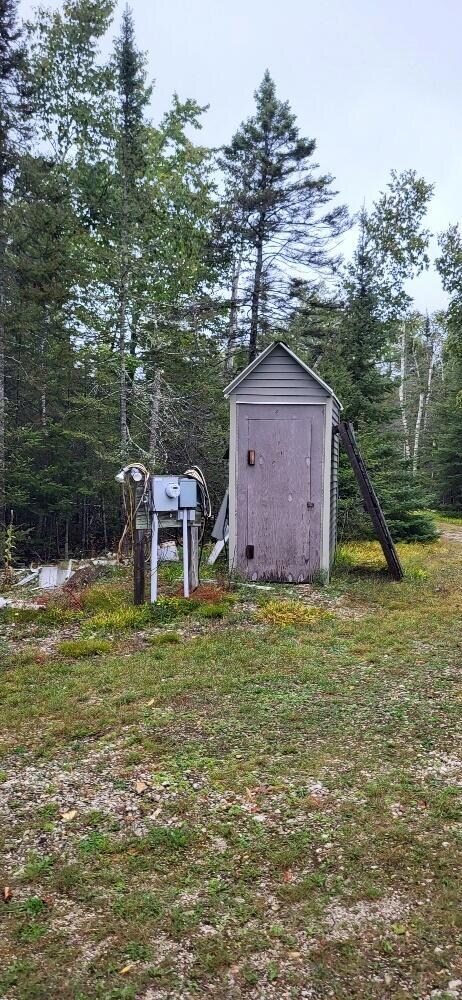 1253 Erie St, Pointe Aux Pins, MI 49775 - photo 3