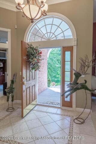 4035 River Cove Dr, Lansing, MI 48917 - photo 6