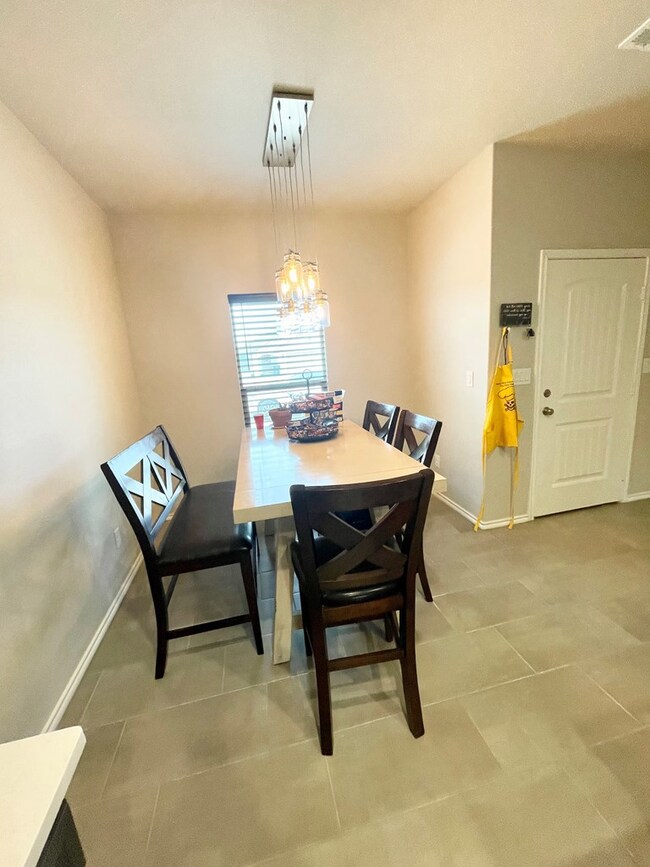 1208 E 89th St, Odessa, TX 79765 - photo 4