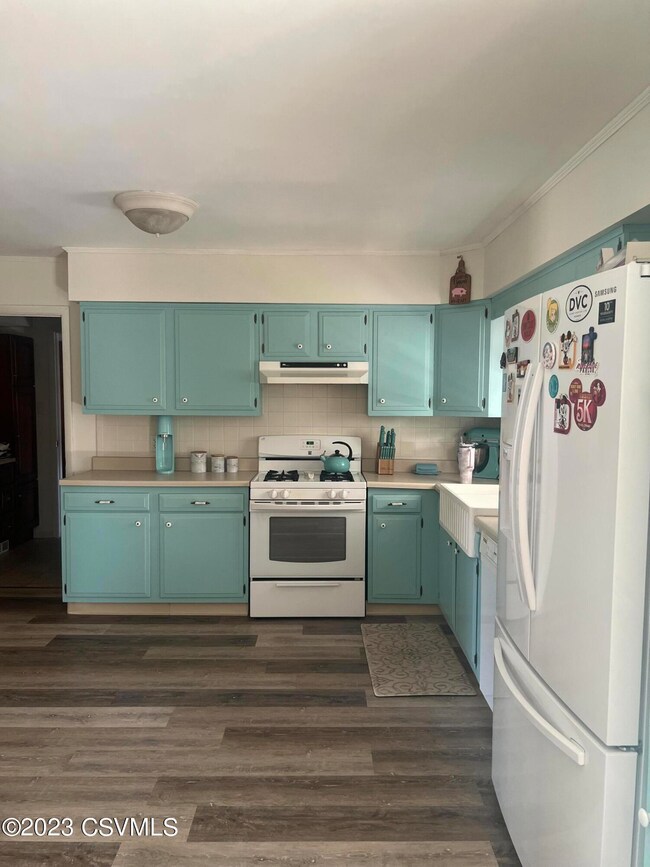 217 Maple Rd, Berwick, PA 18603 - photo 4