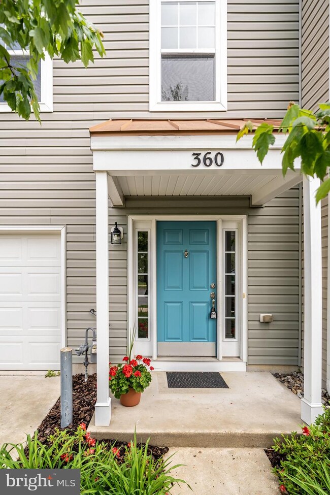 360 English Oak Ln, Prince Frederick, MD 20678 - photo 2