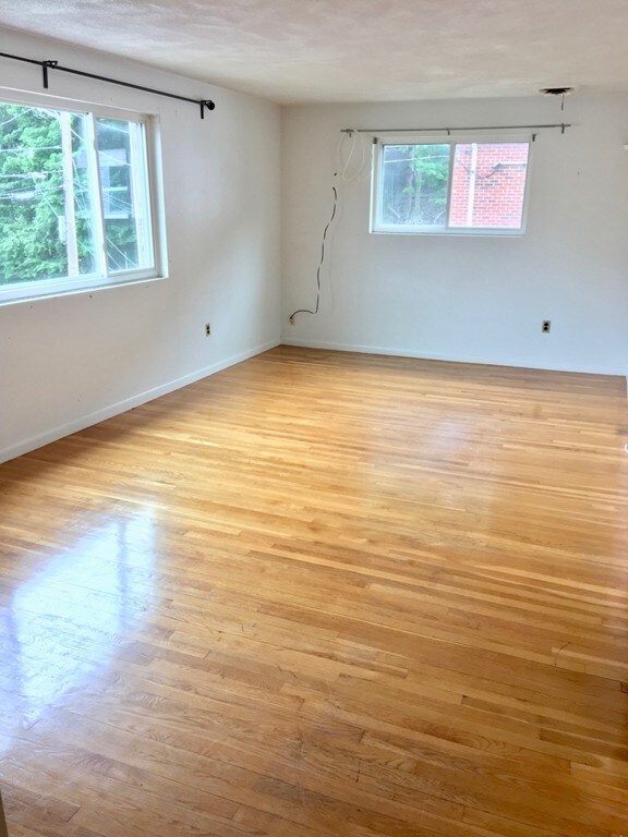 19 Caltha Rd unit 2, Brighton, MA 02135 - photo 2