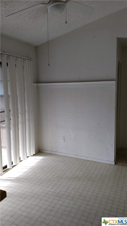 412 E Hogan Dr, Copperas Cove, TX 76522 - photo 6