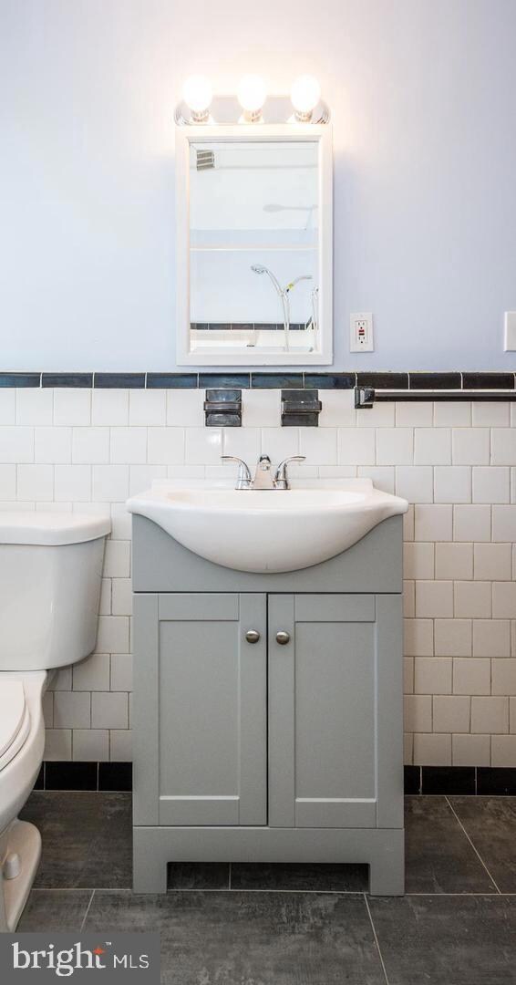 424 Westshire Dr, Catonsville, MD 21228 - photo 4