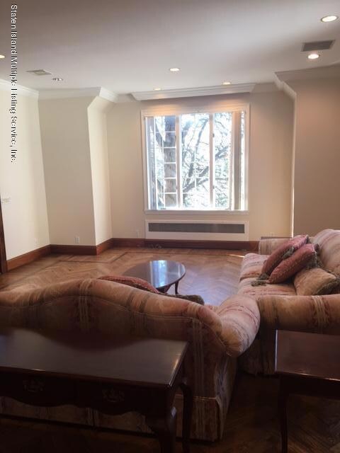 30ridge living room