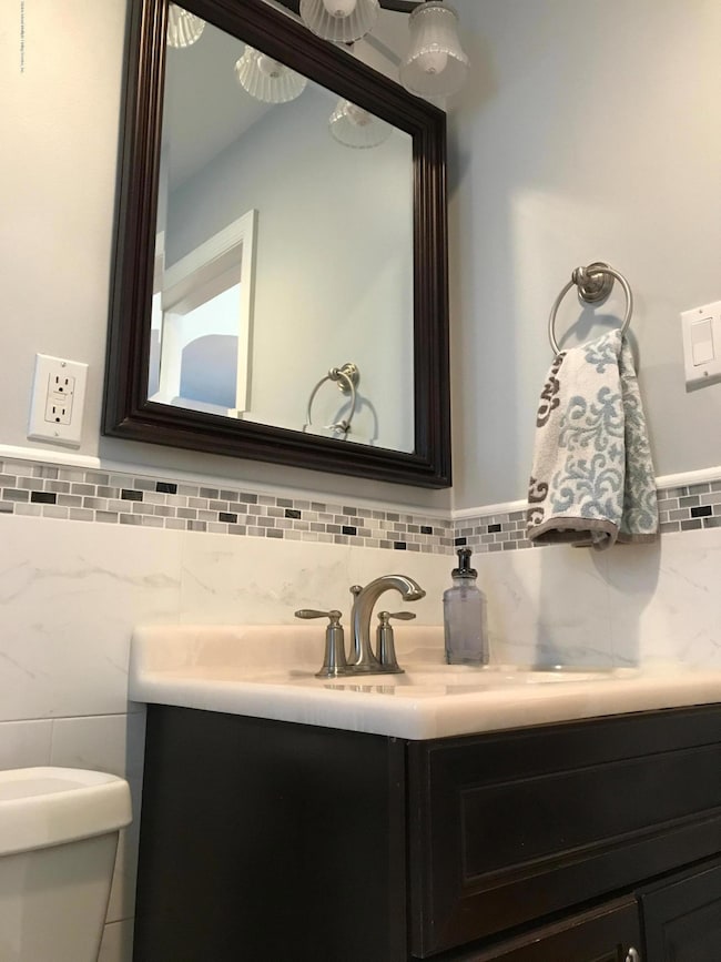 22 Coughlan Ave, Staten Island, NY 10310 - photo 6