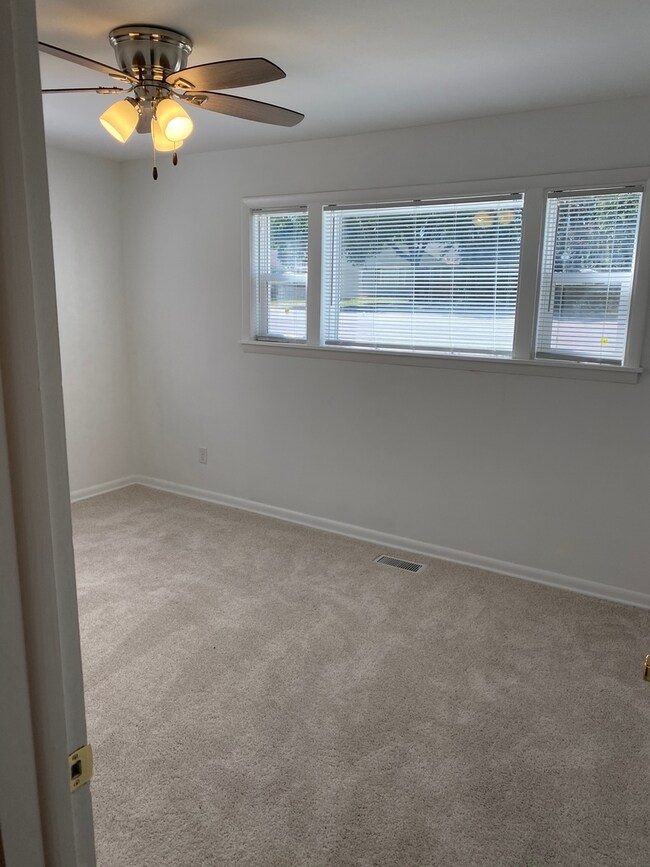 2560 183rd St, Homewood, IL 60430 - photo 6