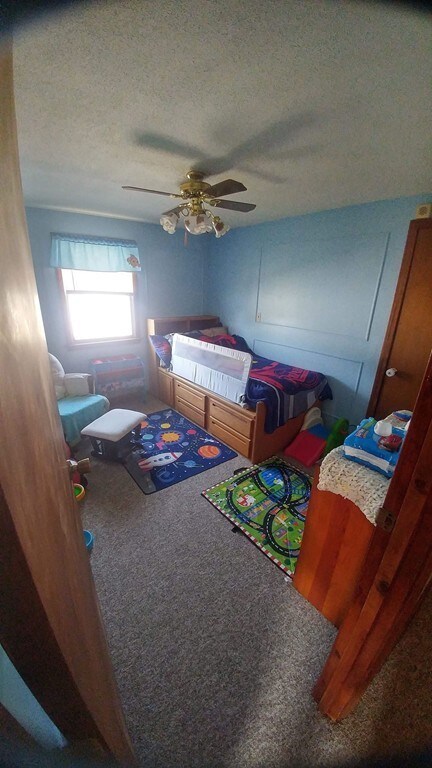 62 Clark St, Chicopee, MA 01013 - photo 7