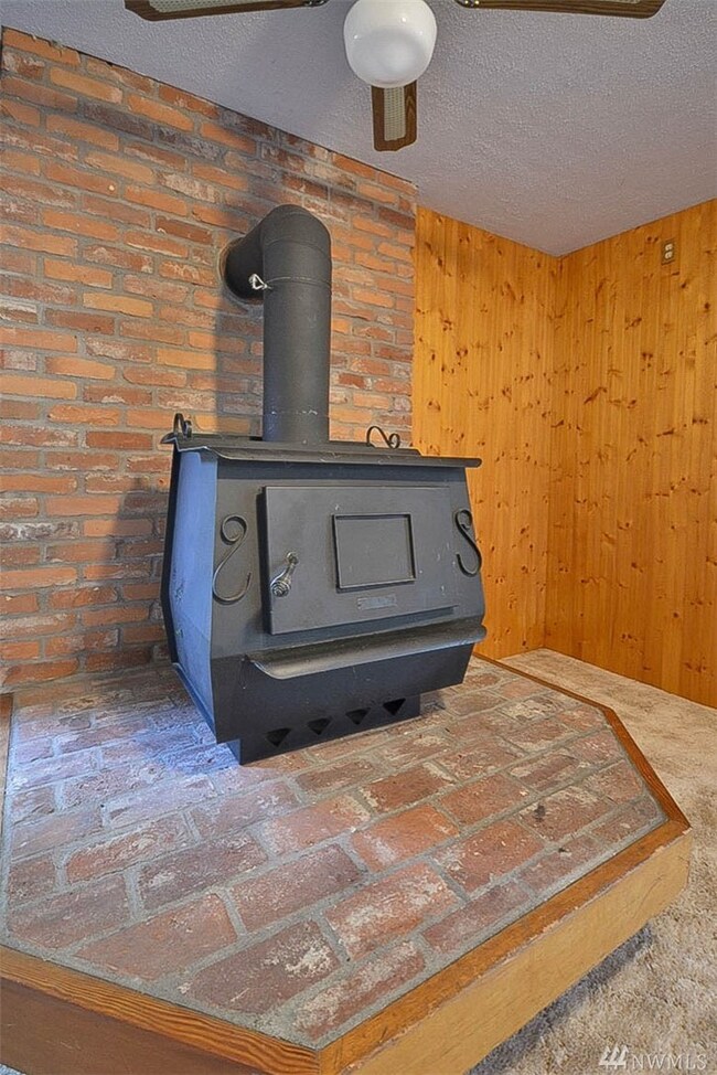 12150 Vail Rd SE, Yelm, WA 98597 - photo 6