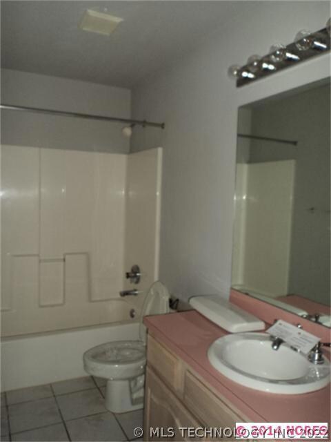 Hall Bath
