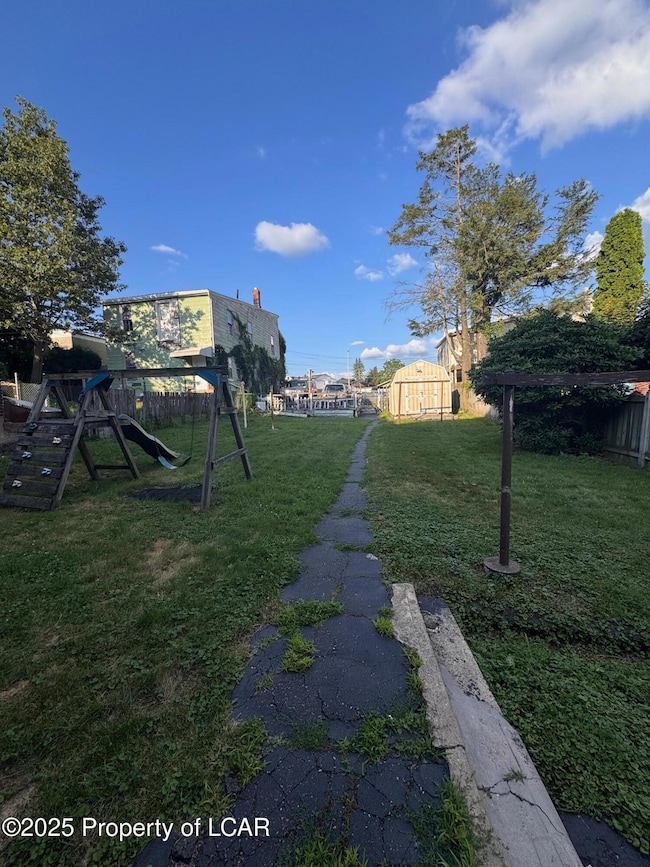 111 S Broad St, West Hazleton, PA 18202 - photo 2