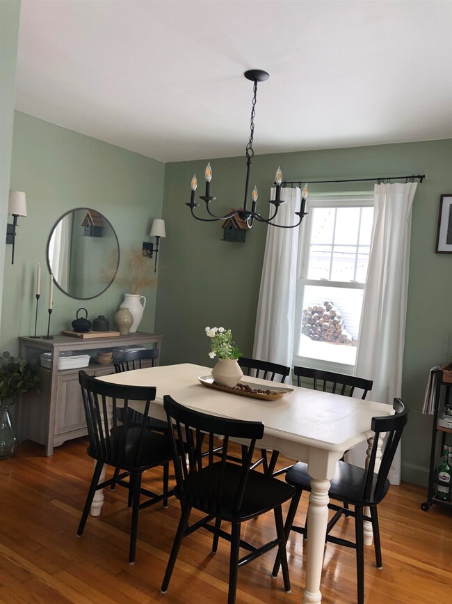 1 Maxham Ave, Nashua, NH 03064 - photo 2