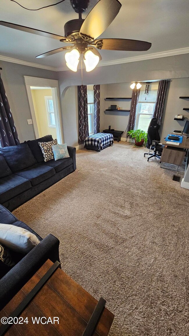 427 E Lincoln Ave, Ada, OH 45810 - photo 6