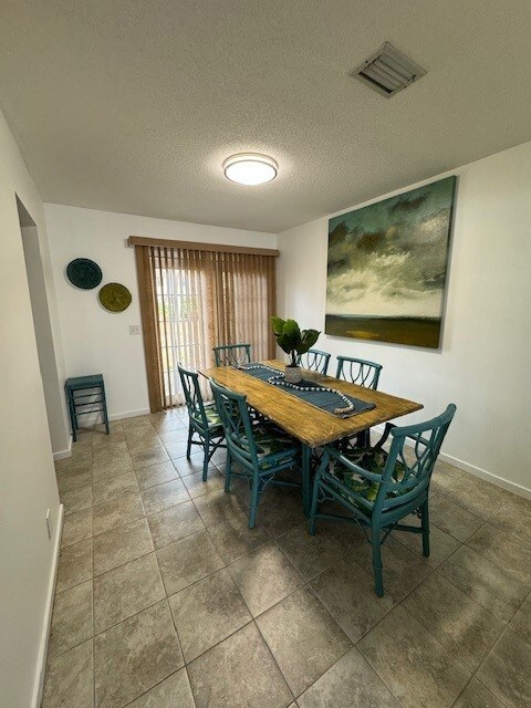 553 Brockinton S, Saint Simons Island, GA 31522 - photo 4