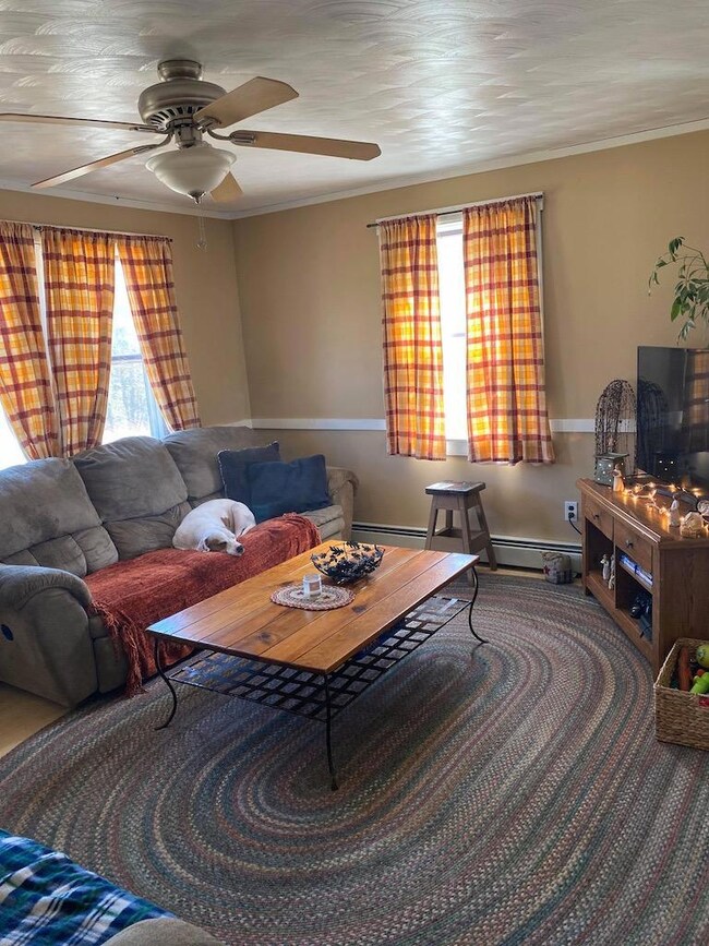 147 Martin Stream Rd, Fairfield, ME 04937 - photo 4