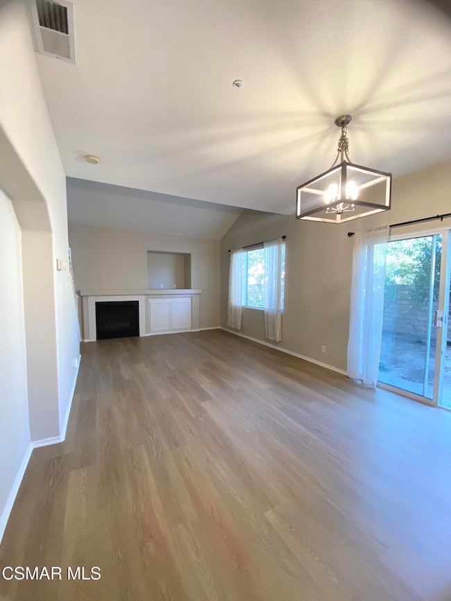 273 Springmist Ln, Simi Valley, CA 93065 - photo 2