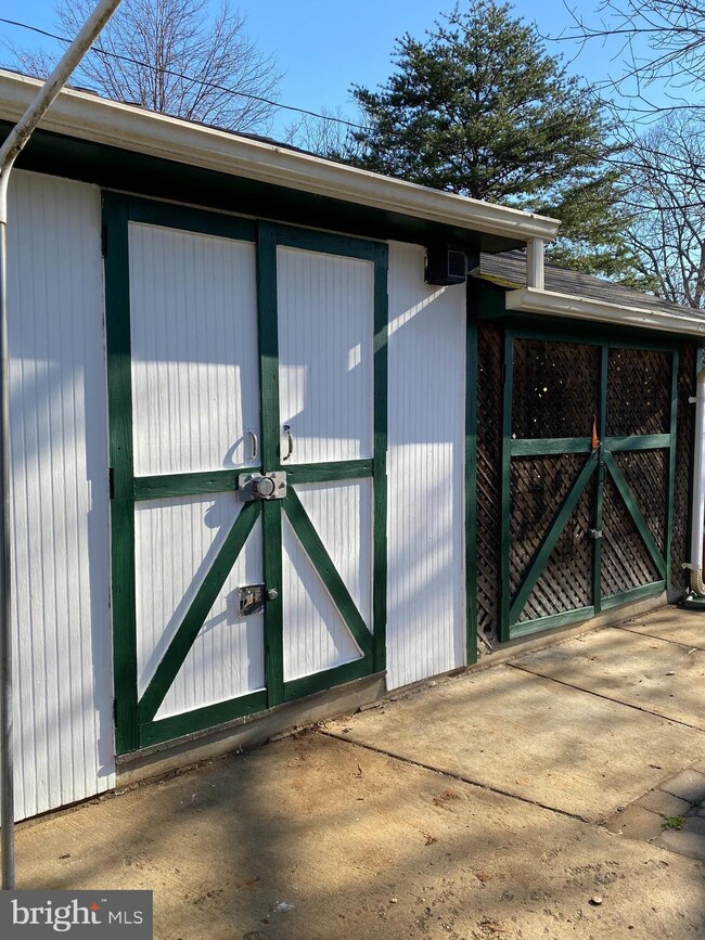 4407 Independence St, Rockville, MD 20853 - photo 7