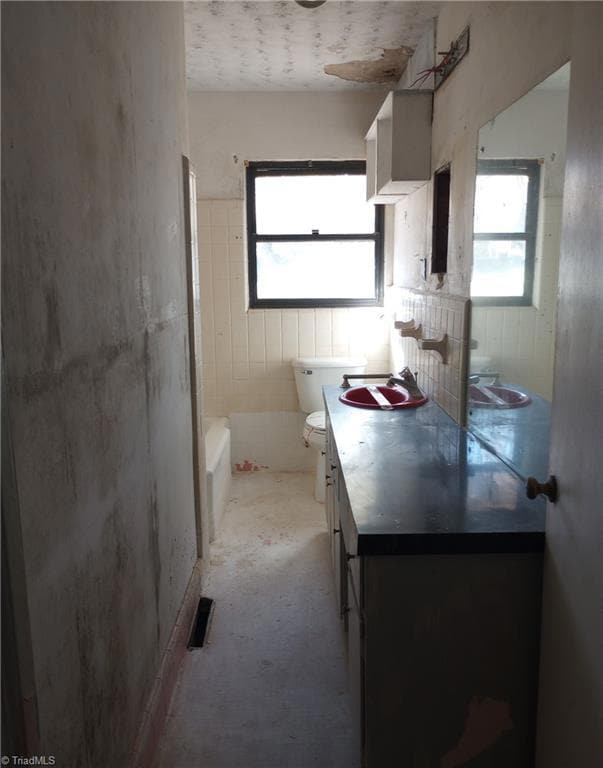 708 Rockspring Rd, High Point, NC 27262 - photo 5