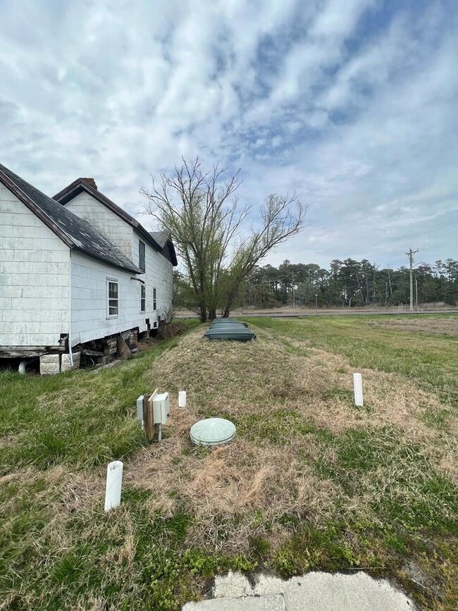 5424 Main St, Chincoteague Island, VA 23336 - photo 4