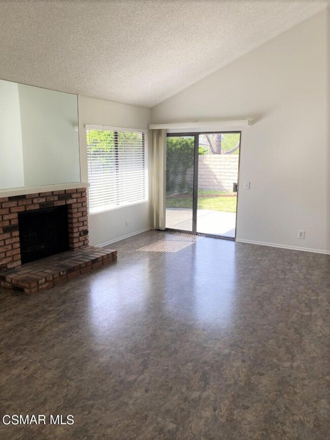 2383 Yew Dr, Newbury Park, CA 91320 - photo 5