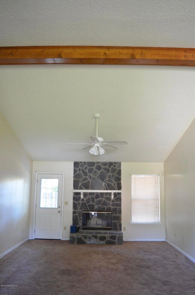 7912 Painted Oak Dr, Jacksonville, FL 32210 - photo 4