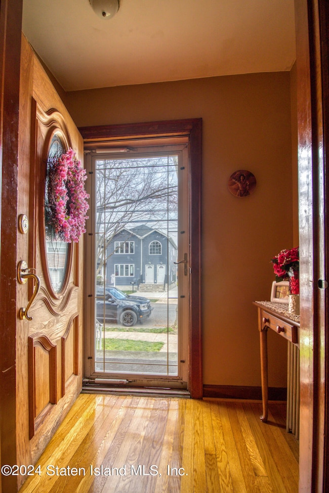 238 Burbank Ave, Staten Island, NY 10306 - photo 3