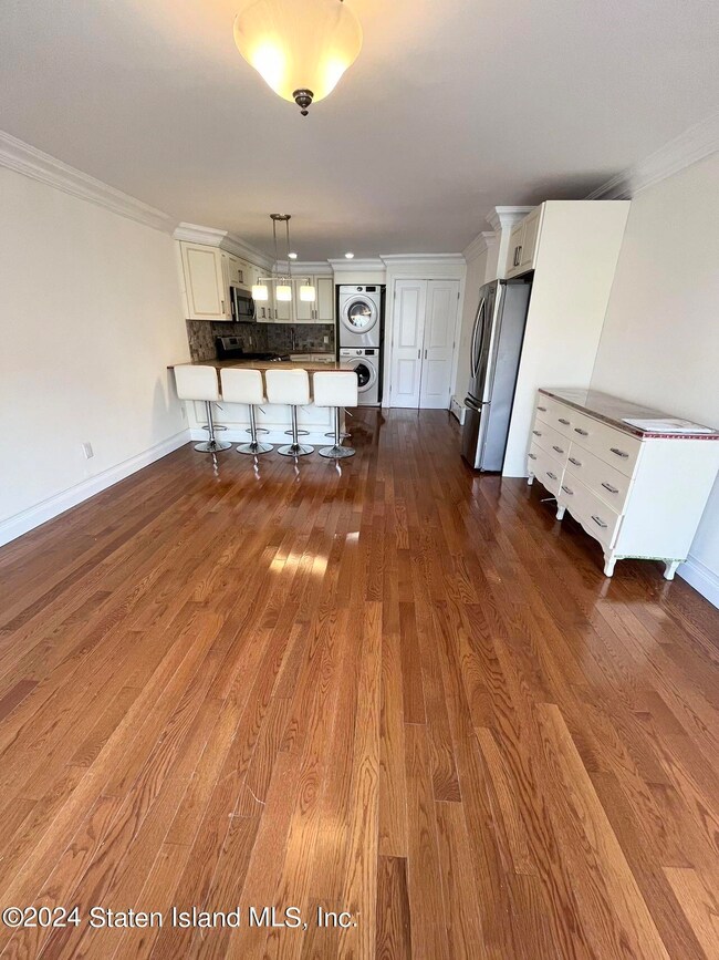 46 Daffodil Ln unit 73, Staten Island, NY 10314 - photo 3