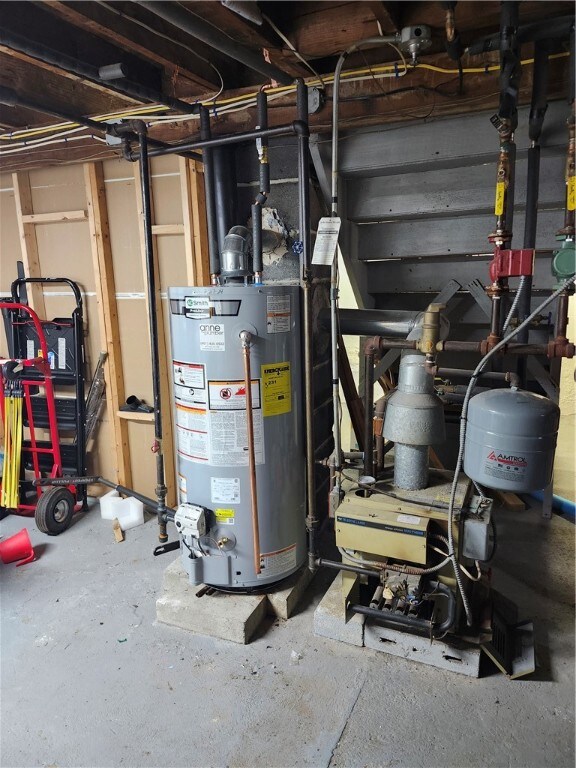 17 6th Ave, Woonsocket, RI 02895 - photo 7