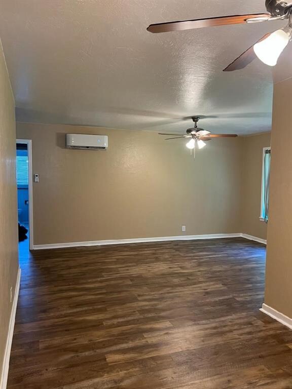 1706 W Elm St, Denison, TX 75020 - photo 7