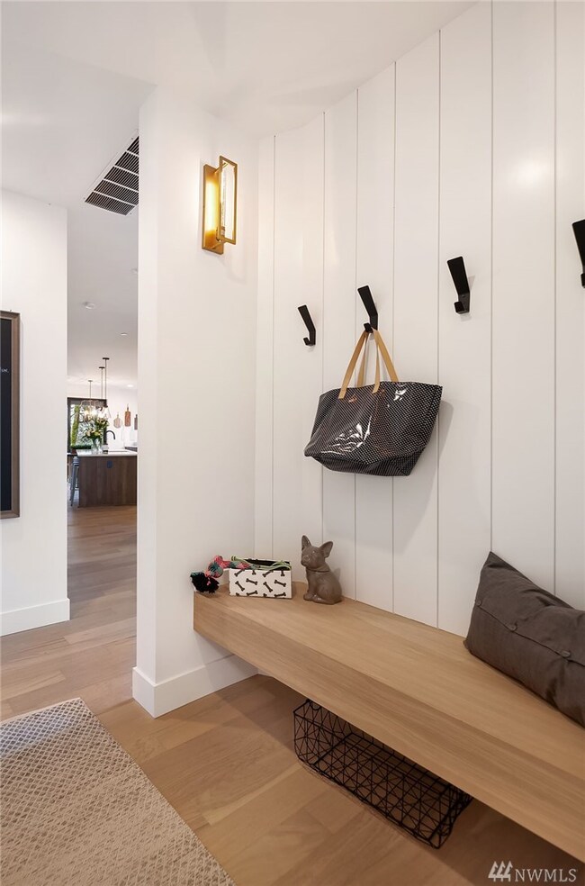 4865 90th Ave SE, Mercer Island, WA 98040 - photo 2