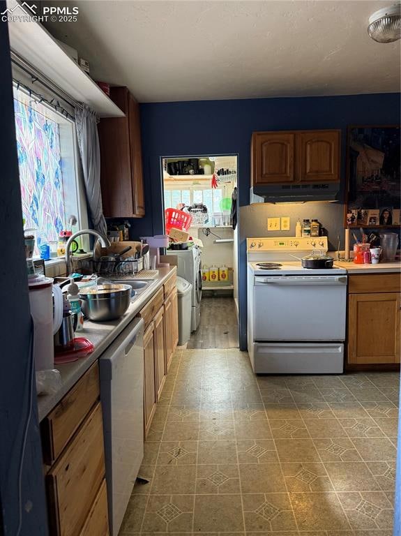 947 E Costilla St, Colorado Springs, CO 80903 - photo 3