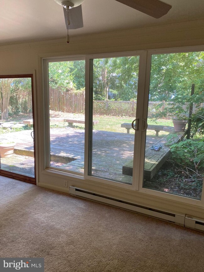 55 Decatur Ave, Annapolis, MD 21403 - photo 6