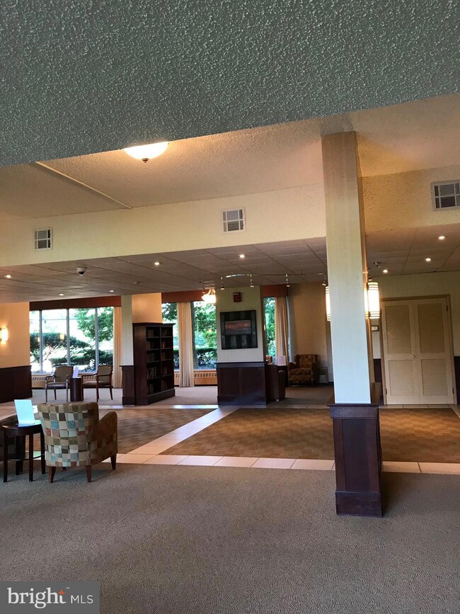 Radnor House unit 229, Bryn Mawr, PA 19010 - photo 7