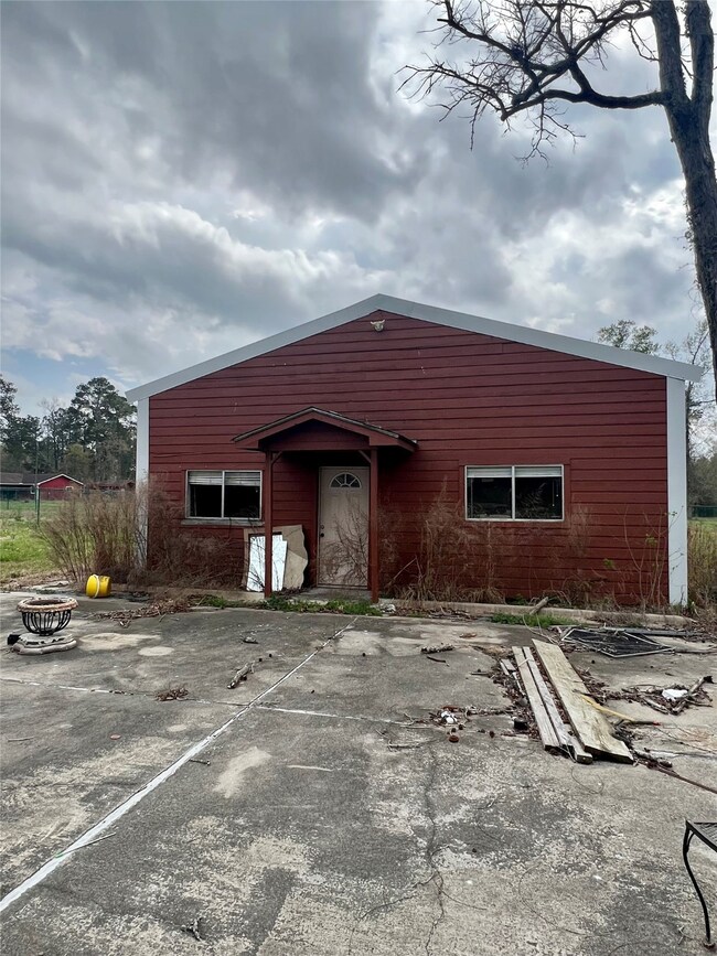 14316 Walker Rd, Conroe, TX 77302 - photo 2