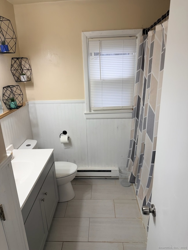 189 Oakville Ave, Waterbury, CT 06708 - photo 6