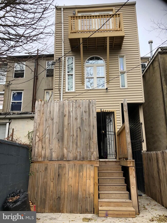 927 Bennett Place, Baltimore, MD 21223 - photo 4