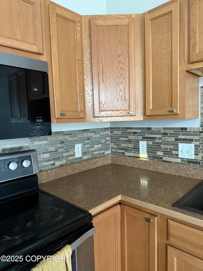 401 S Wasilla St unit 11, Wasilla, AK 99654 - photo 3