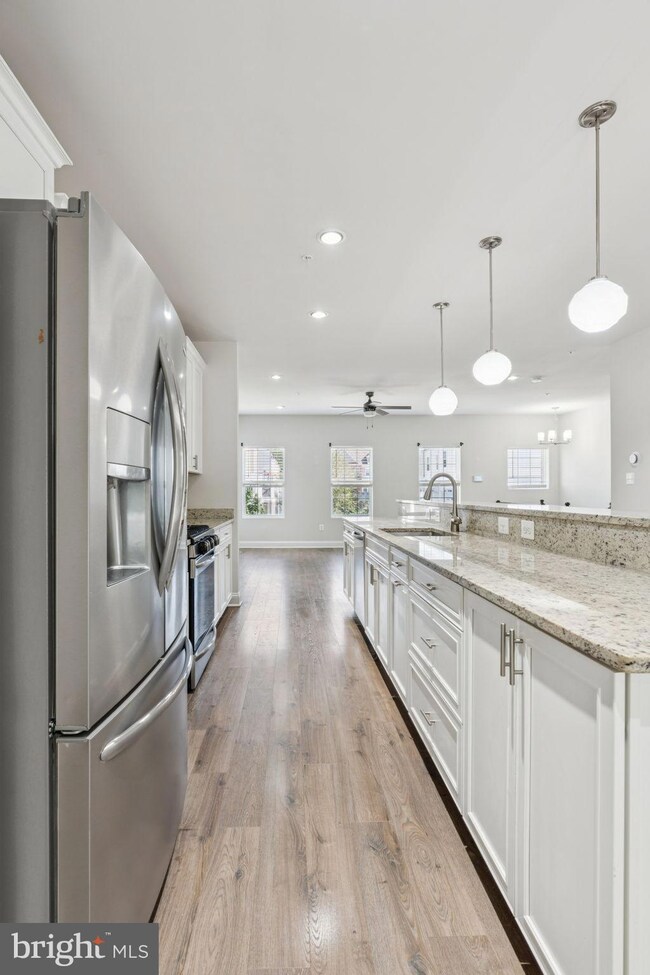 1551 Witchhazel Cir, Gambrills, MD 21054 - photo 3