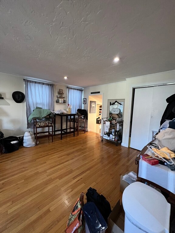33 Sciarappa St unit 2L, Cambridge, MA 02141 - photo 3