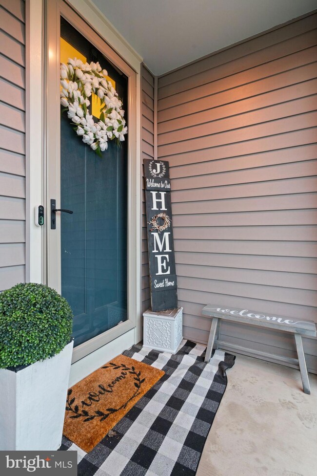 8078 Skystone Loop, Manassas Park, VA 20111 - photo 6