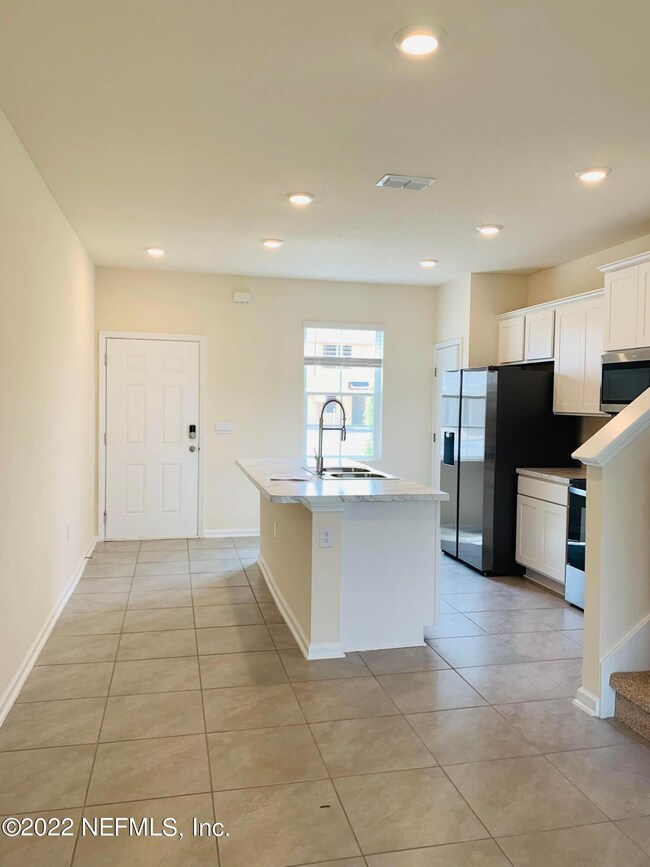 866 Centennial St, Jacksonville, FL 32211 - photo 5