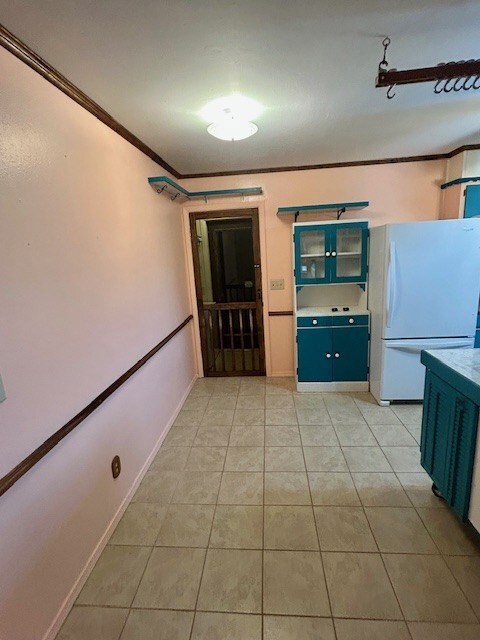 302 Kendrick Ave, Dalhart, TX 79022 - photo 7