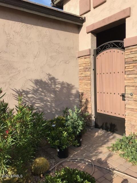 16553 S 179th Ln Courtyard gate