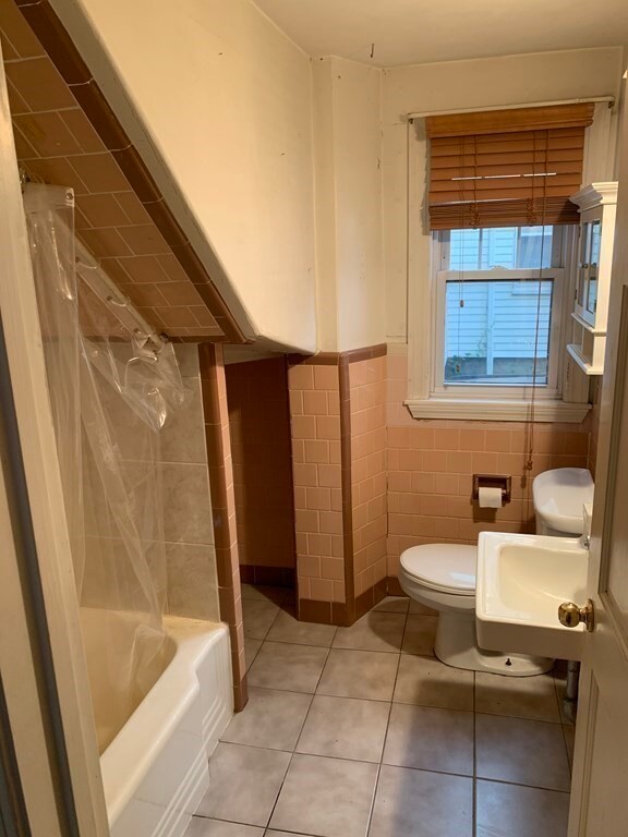 48 Cypress St unit 1, Watertown, MA 02472 - photo 7