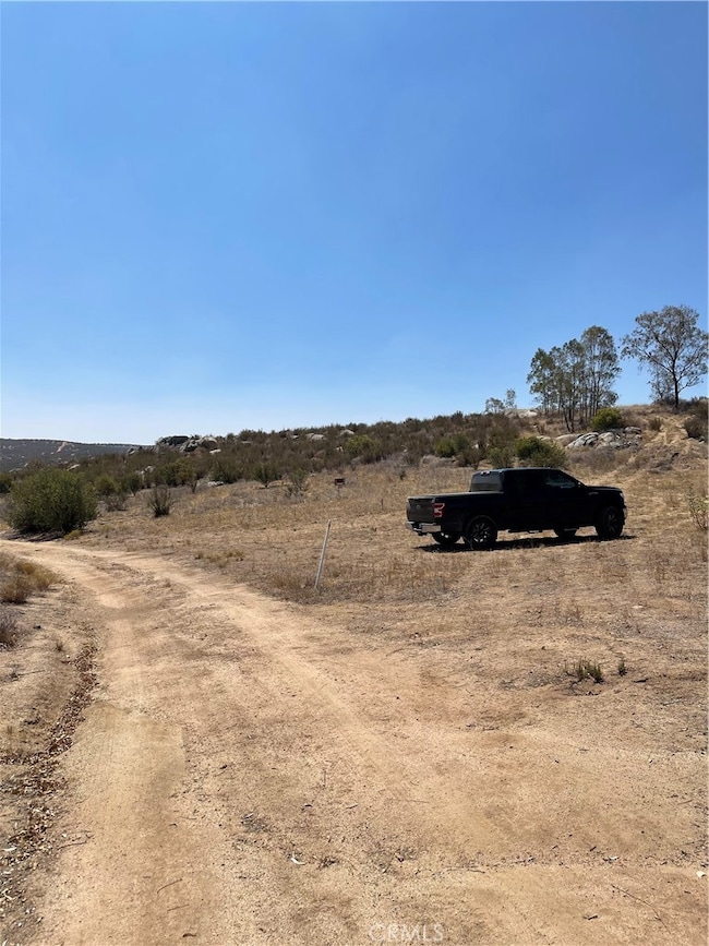 35575 Clothier Rd, Hemet, CA 92544 - photo 2