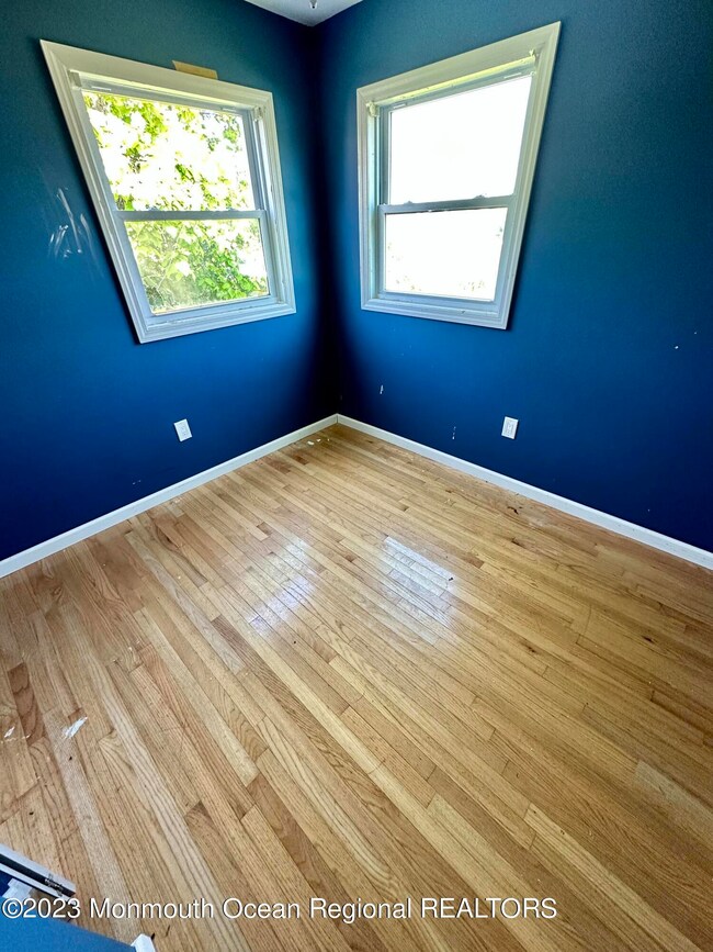 303 Union Ave, Union Beach, NJ 07735 - photo 7