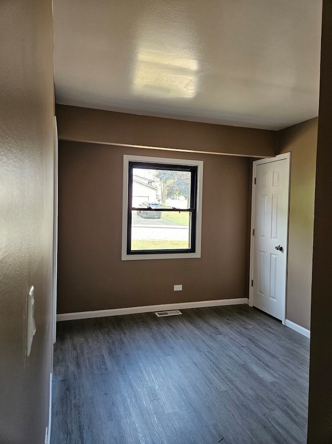 1614 North Ave, Round Lake Beach, IL 60073 - photo 7